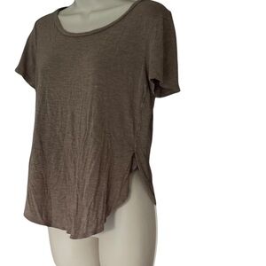 Tresics Brown Short Sleeve Tee w/ side slit details
